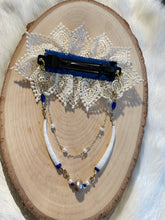 Load image into Gallery viewer, 2 in 1 Fish Skin Hair Clip w/ Detachable Chain
