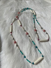 Load image into Gallery viewer, Teal necklace with bone beads
